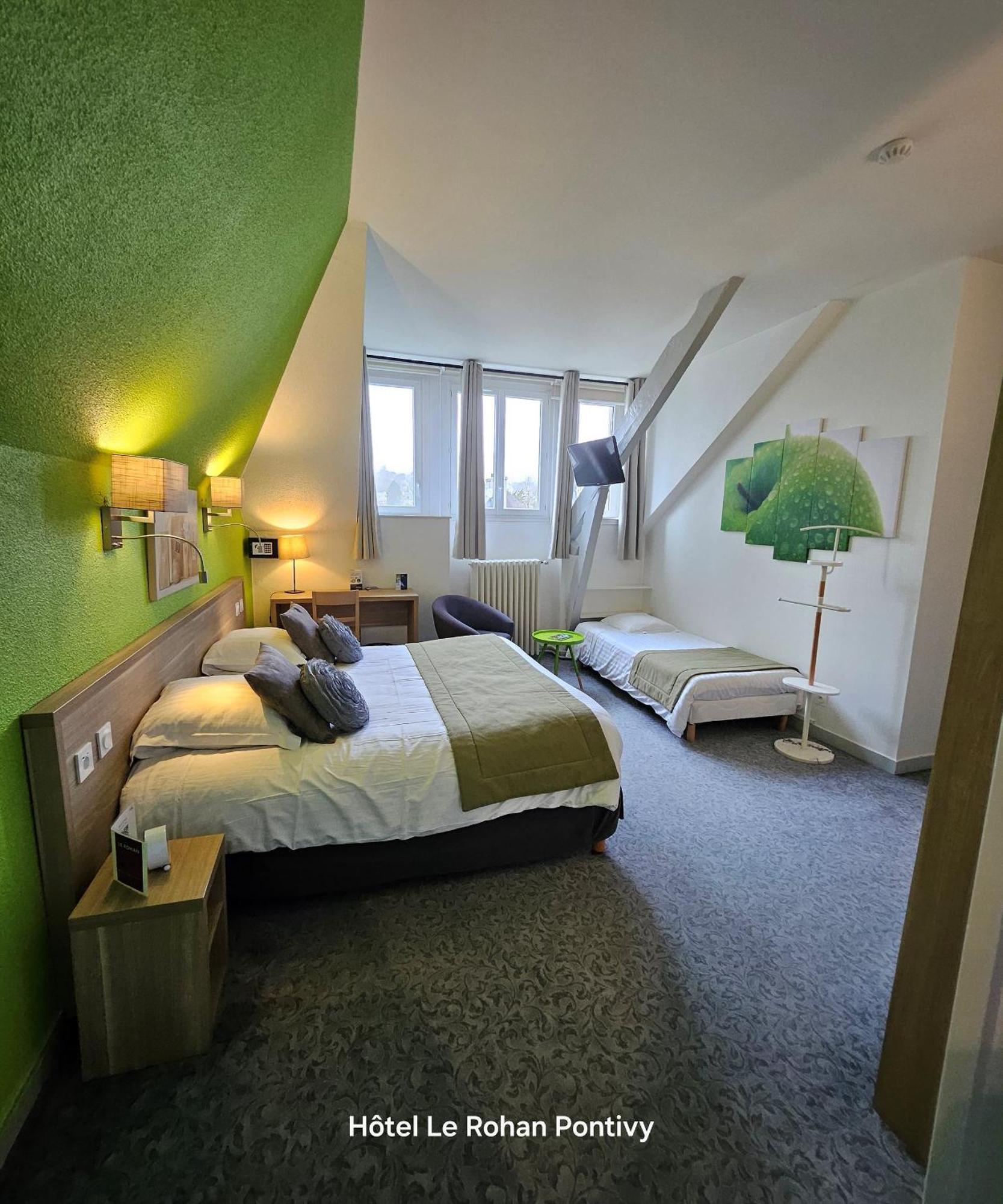Hotel Le Rohan Charme Et Caractere Pontivy Exteriör bild