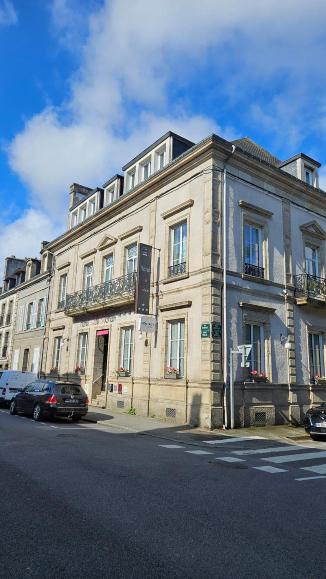 Hotel Le Rohan Charme Et Caractere Pontivy Exteriör bild